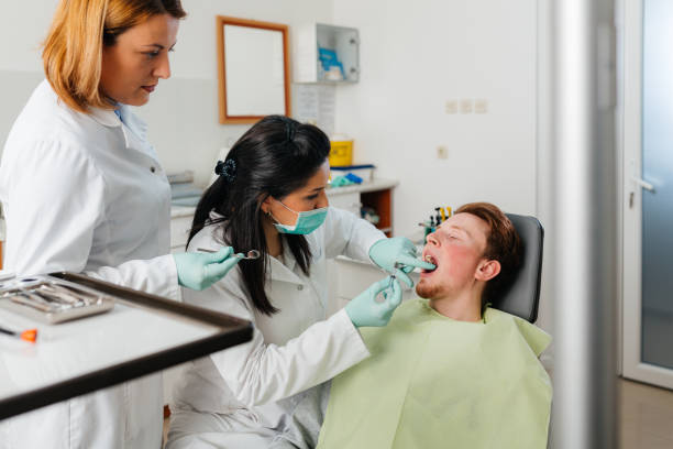 Best Tooth Infection Emergency Dentist  in Elwood, UT